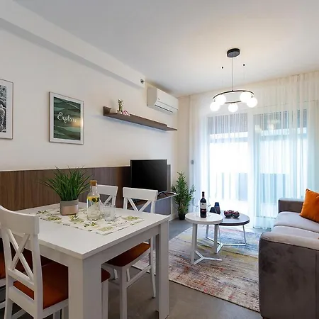 Apartment No 2 Porec Exterior photo