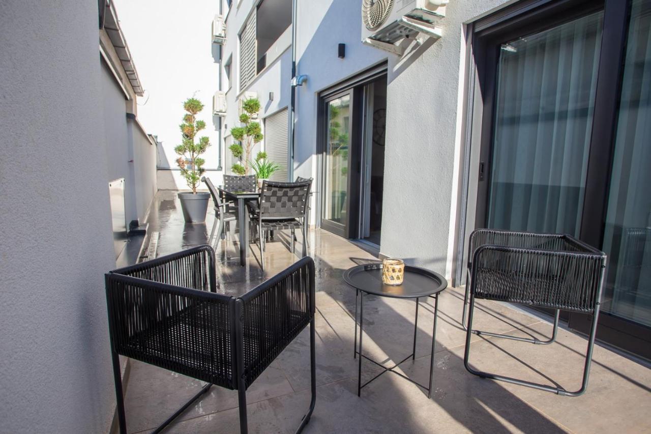 No 2 Apartment